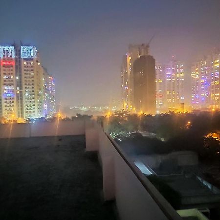 Aparthotel Yog Bhawan à Greater Noida Extérieur photo