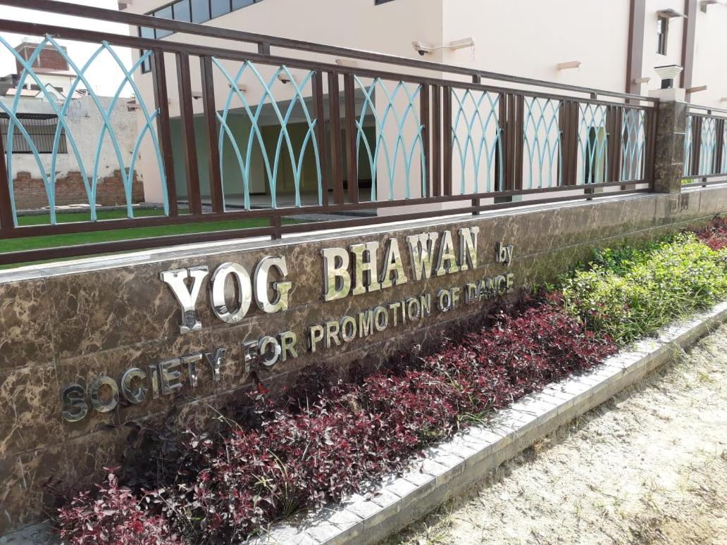 Aparthotel Yog Bhawan à Greater Noida Extérieur photo