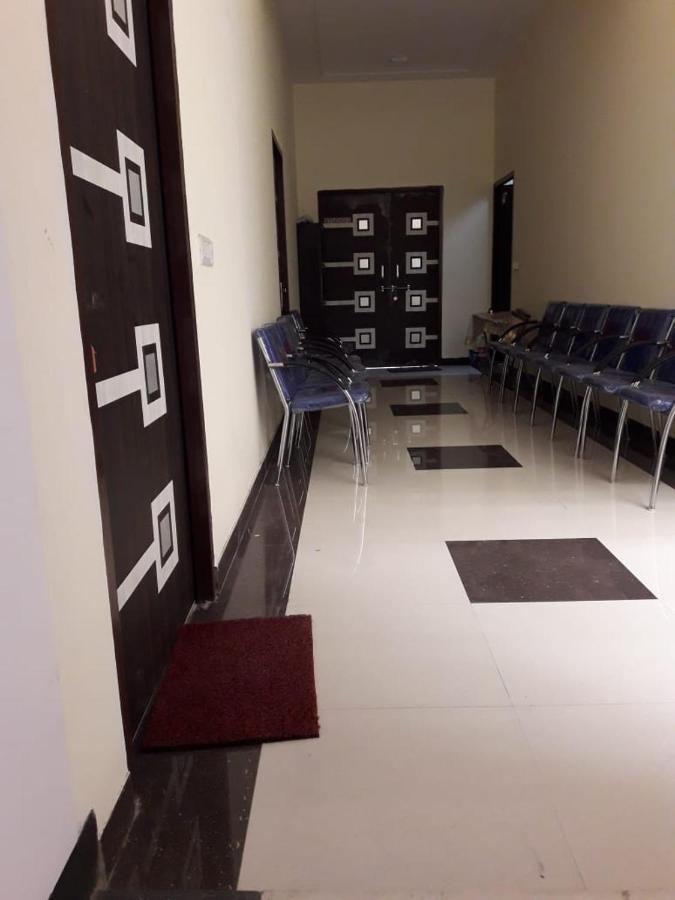 Aparthotel Yog Bhawan à Greater Noida Extérieur photo